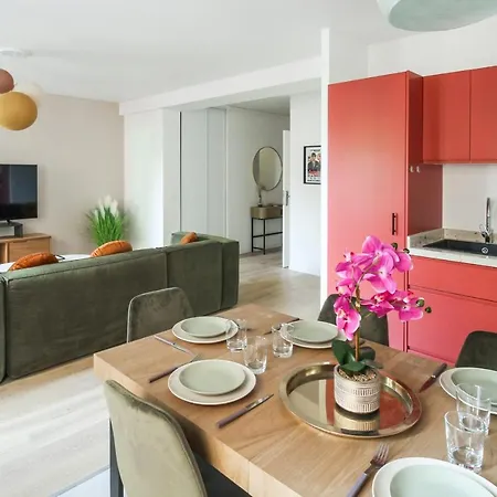 Lovely Flat 5 Min Away From The Champs Elysees - - Welkeys Apartmán